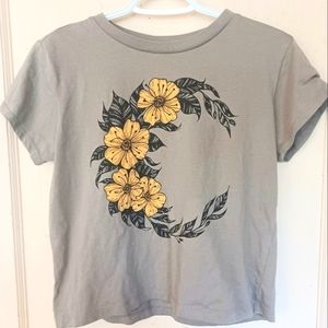 Mighty fine, Crescent Moon, yellow flowers Medium